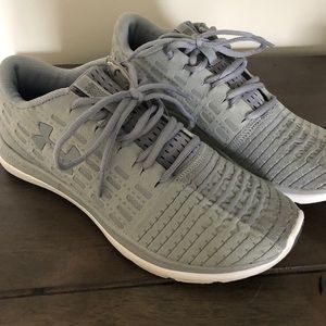 Under Armour Tennis Shoes - Size 8